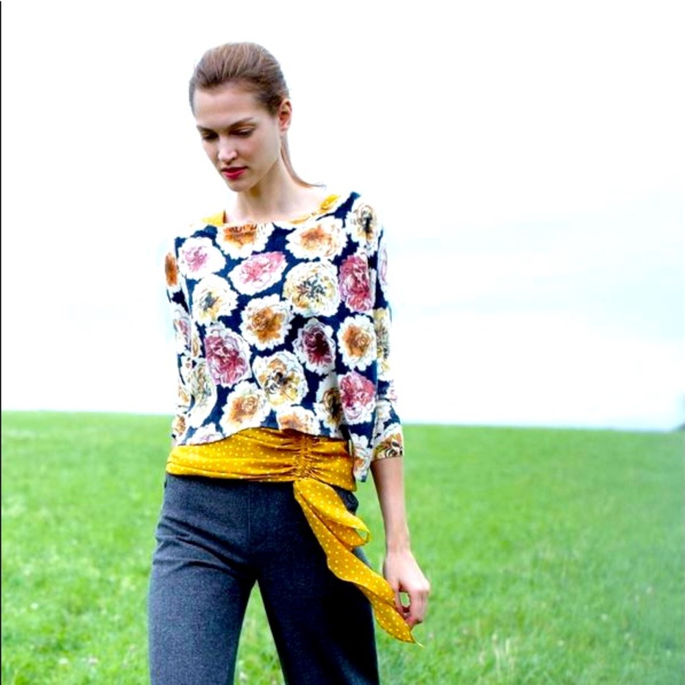 Anthropologie Boho Floral Tansy Crop Sweater